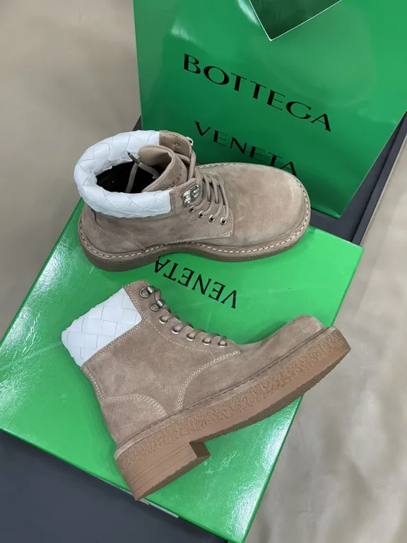 Bottega Veneta Shoe 